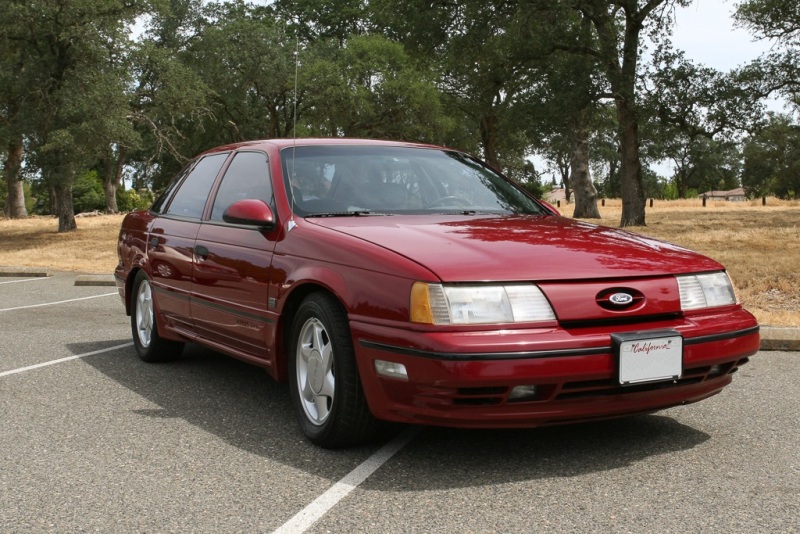 1989 Ford Taurus SHO